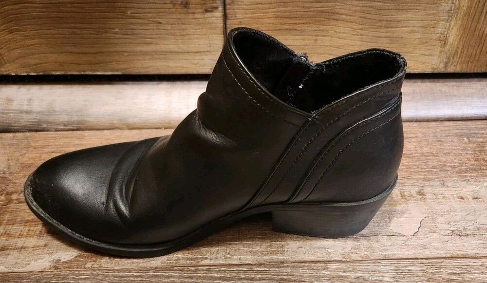 Ladies Arizona Coachella Size 7 Black Zip Up Ankle Boots Faux Leather - Picture 5 of 12